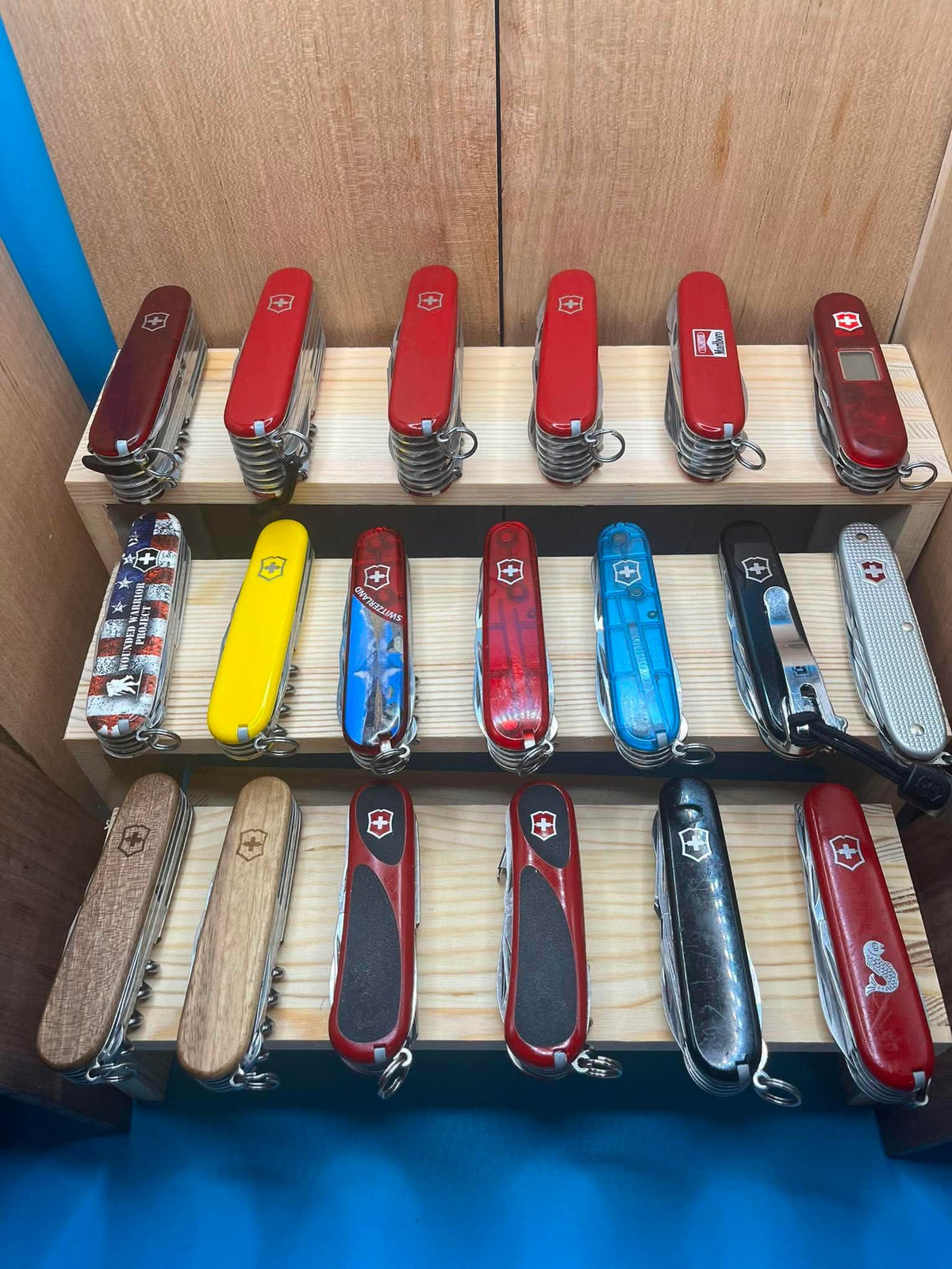 Swiss Army Knives