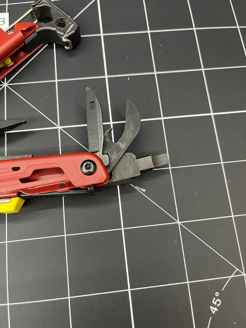 Leatherman SIGNAL Multi-Tool Black Good Condition Red excellent clean