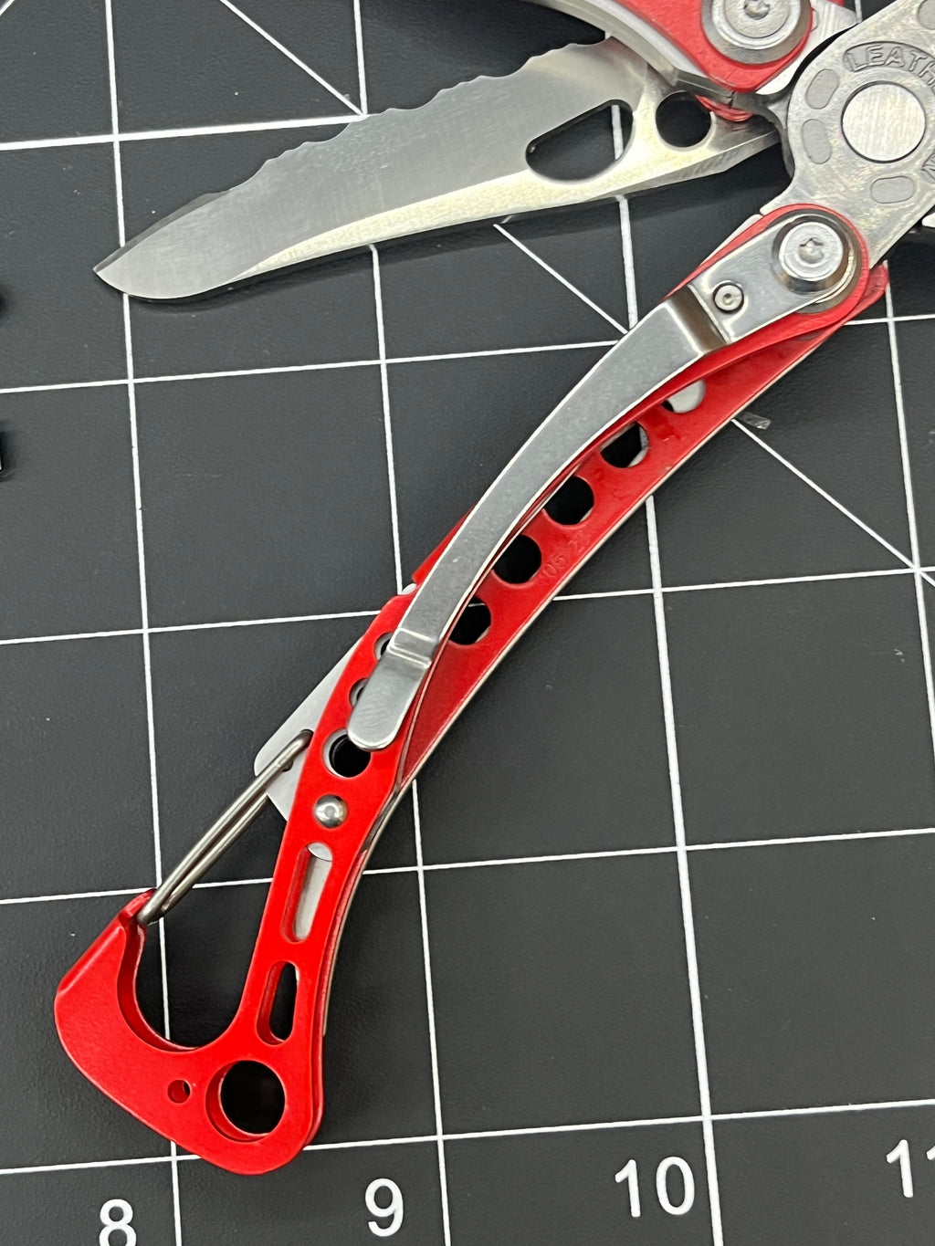 Clean Leatherman Skeletool RX Rescue Multi-Tool Excellent