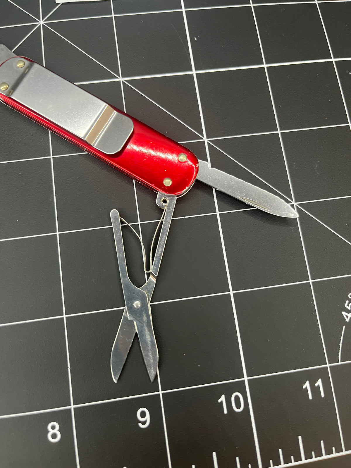 ROSTFREI Victorinox Money Clip 74mm 1986-91 Swiss Army knife Red retired