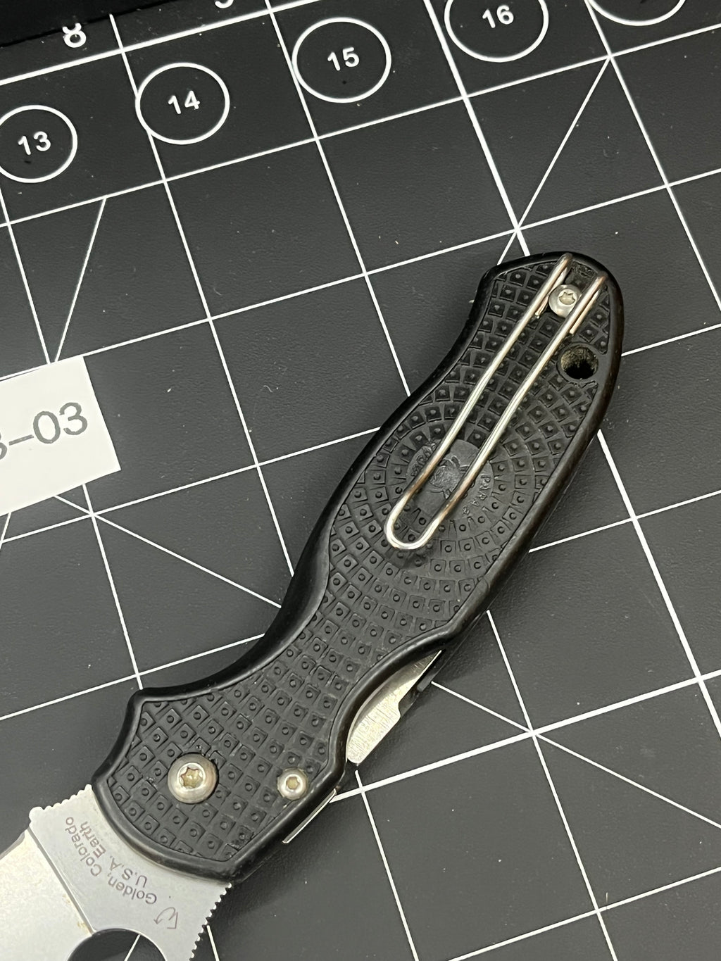 Spyderco Para 3 Lightweight Knife - Black EXCELLENT