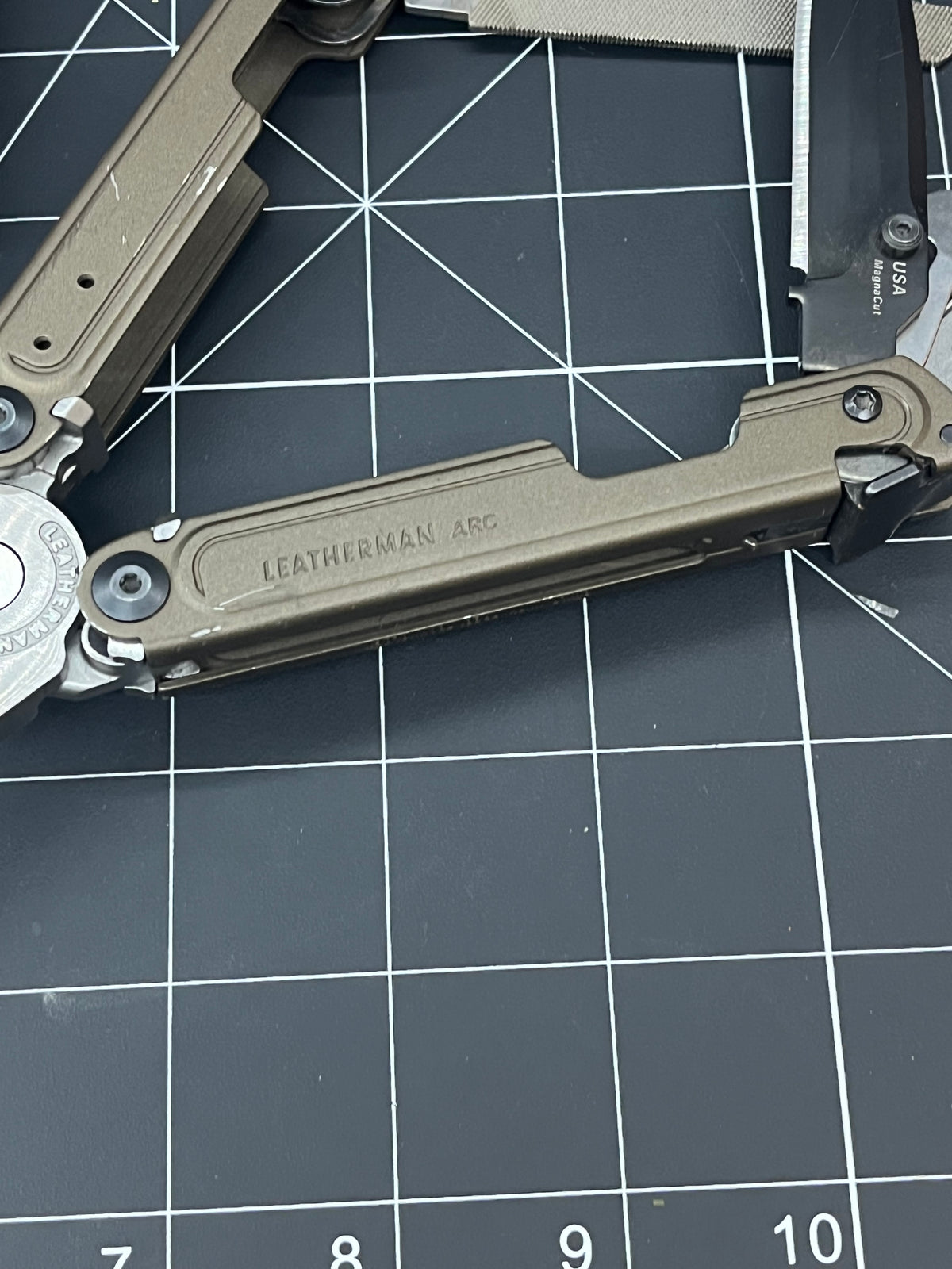 Leatherman ARC Multi-Tool 20-in-1 One-Hand Opening CPM MagnaCut Steel Sheath