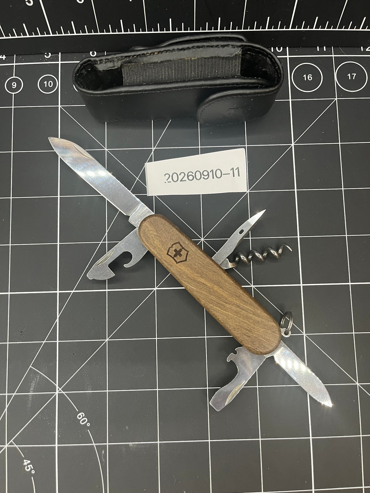 Victorinox Spartan 91mm Officer Suisse - SW initials - clean