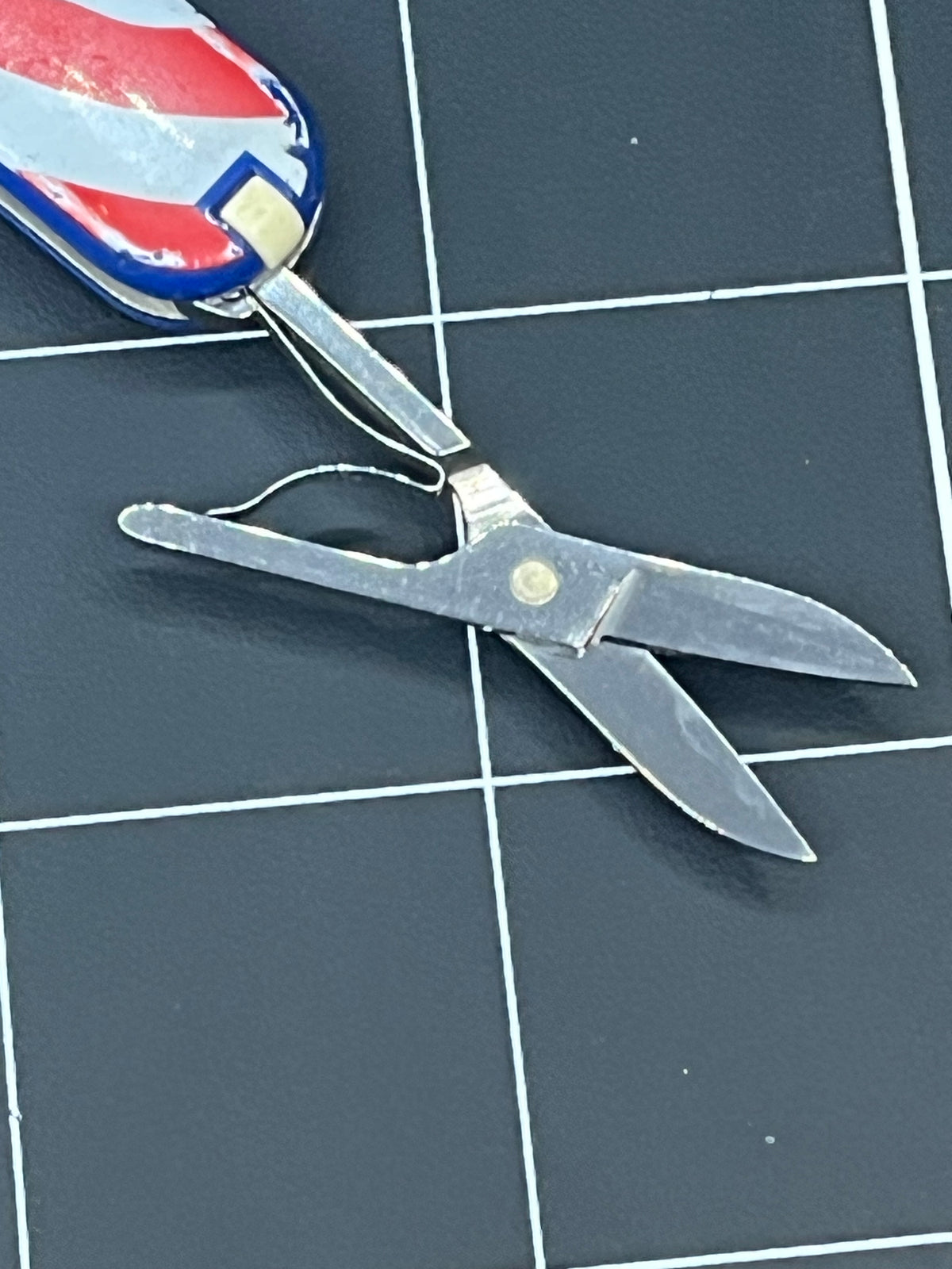 Victorinox Classic American Flag Swiss Army Knife Multi Tool! 58mm
