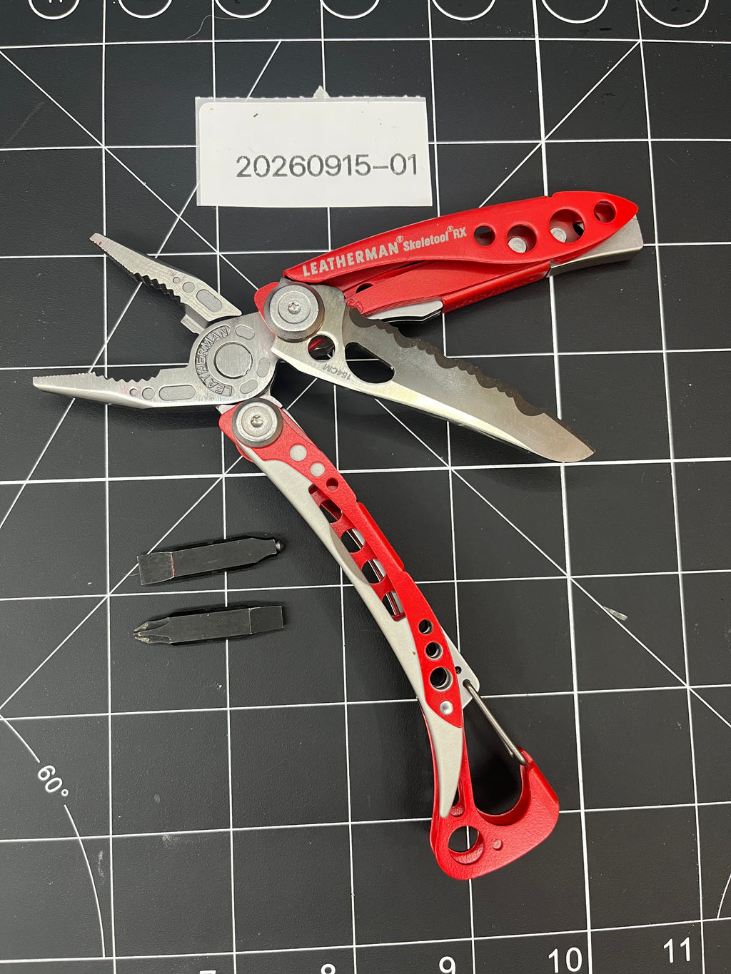 Clean Leatherman Skeletool RX Rescue Multi-Tool Excellent