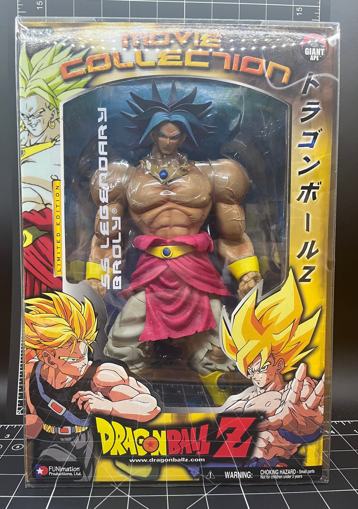 Jakks Pacific - Broly, Gotenks Autographed and Blue hair Broly