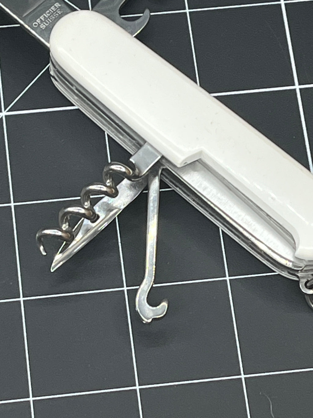 White Victorinox Swiss Army Huntsman Knife Multi Tool! Pin Needle Clean