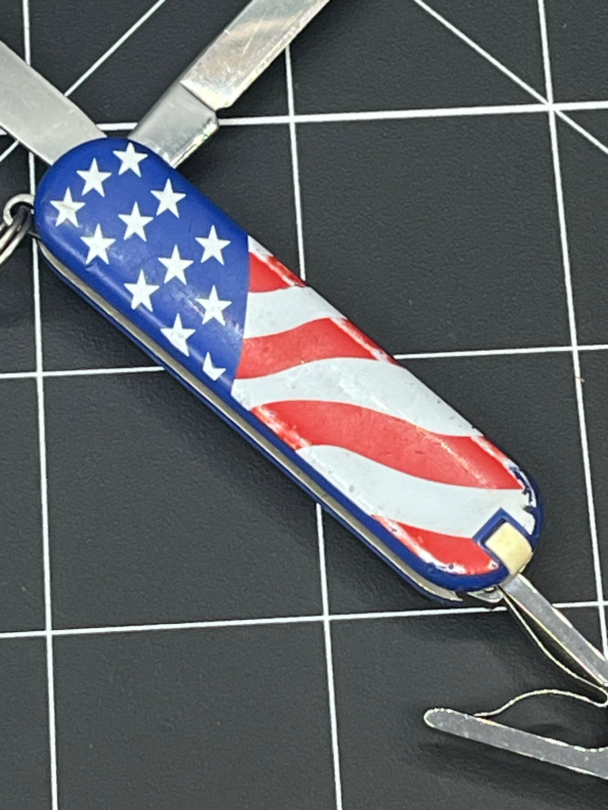 Victorinox Classic American Flag Swiss Army Knife Multi Tool! 58mm