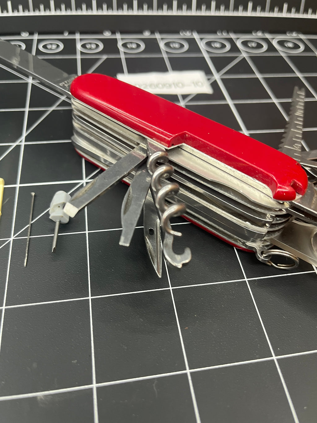 Vintage Victorinox Swiss Army SwissChamp Pocket Knife MultiTool Red 91mm Pin mod -