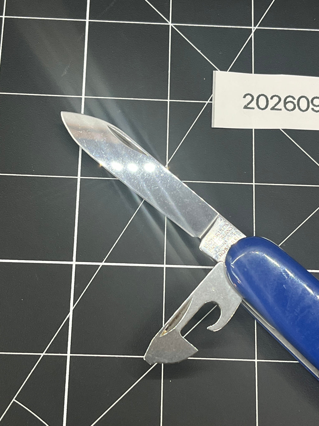 Vintage Rostfrei Victorinox Blue Recruit Swiss Army Knife 1992-2005 Clean