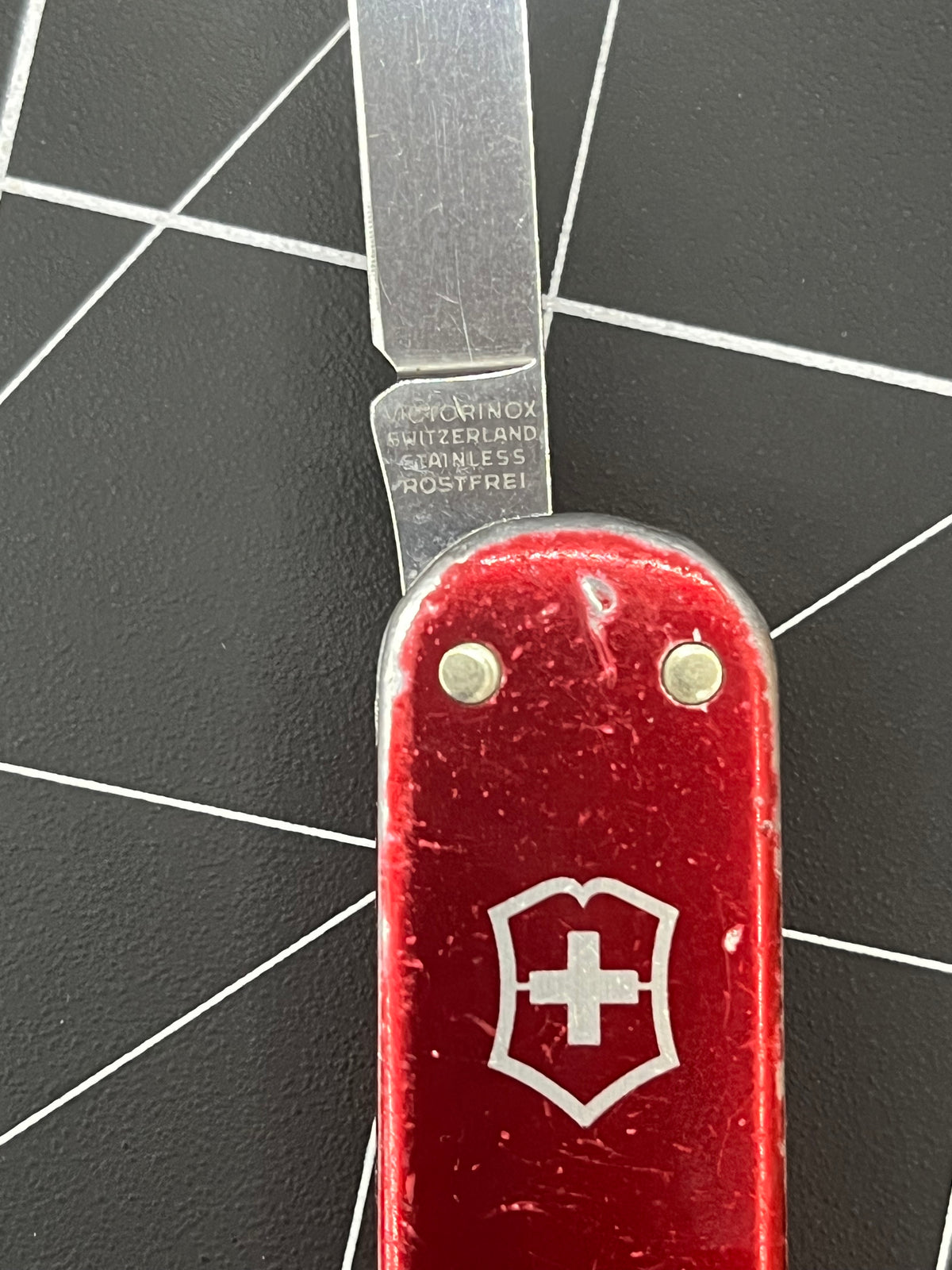 ROSTFREI Victorinox Money Clip 74mm 1986-91 Swiss Army knife Red retired