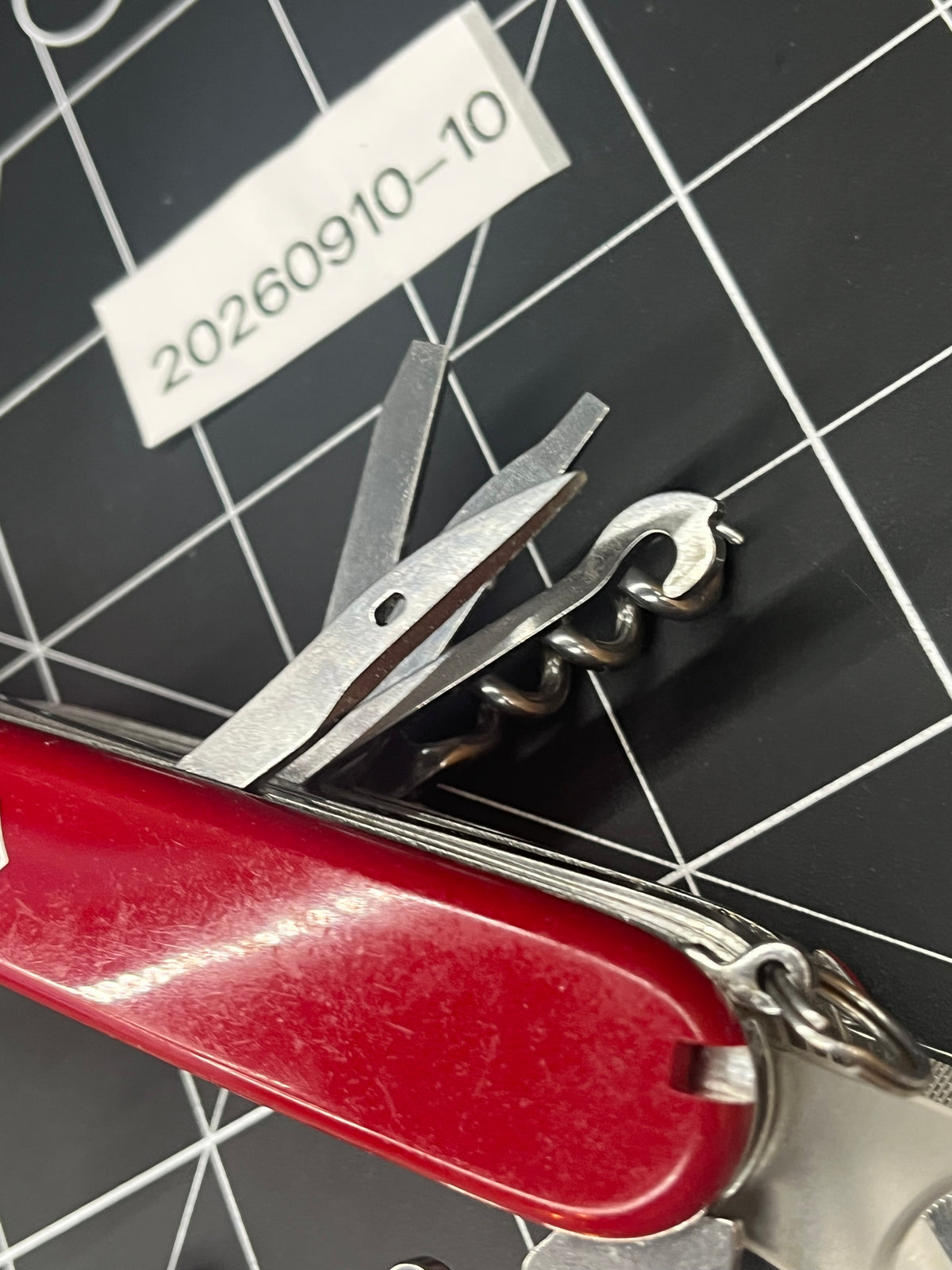 Vintage Victorinox Swiss Army SwissChamp Pocket Knife MultiTool Red 91mm Pin mod -