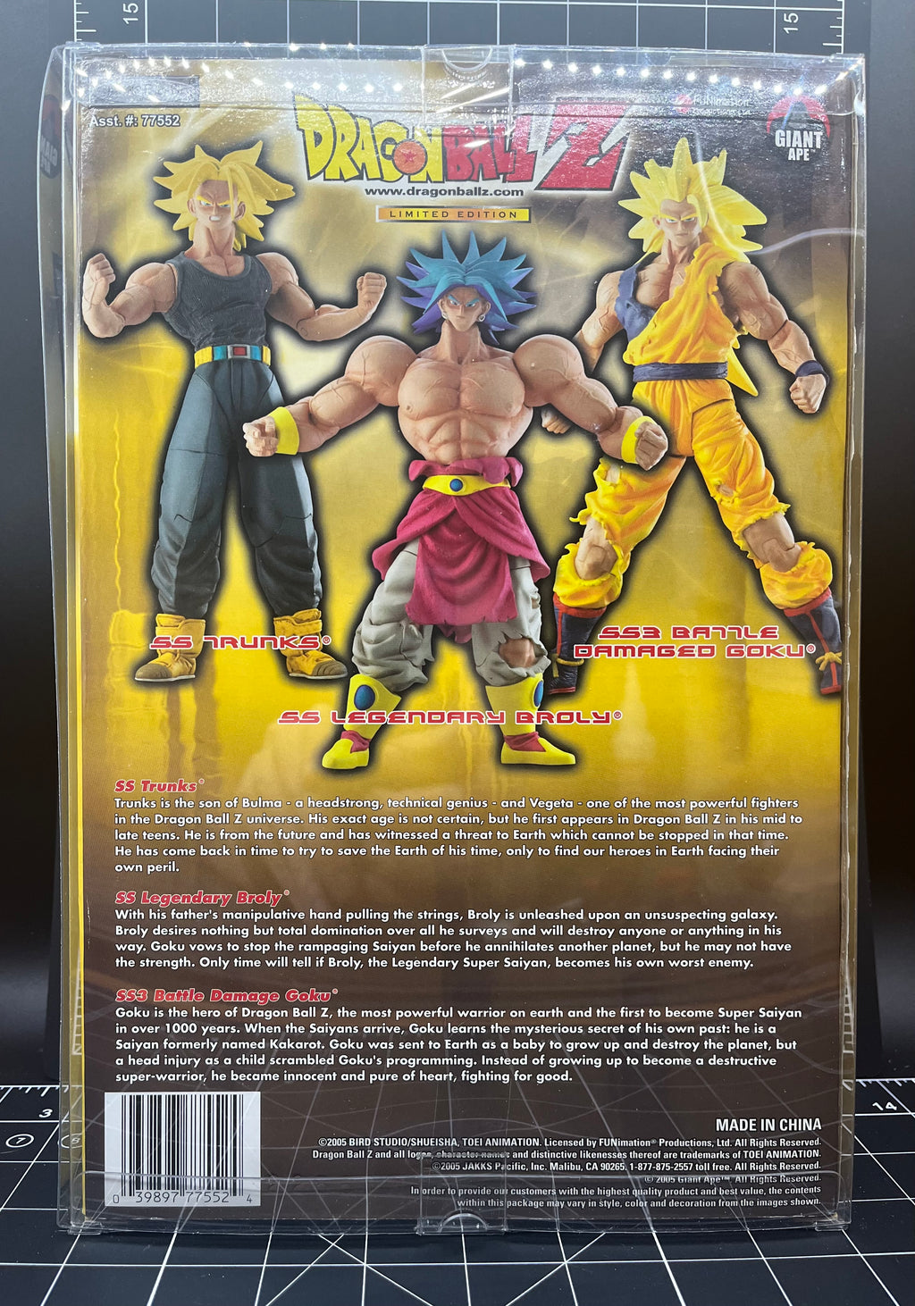 Jakks Pacific - Broly, Gotenks Autographed and Blue hair Broly