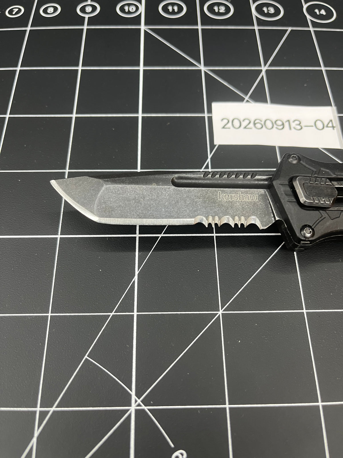 Kershaw Interstellar Pocket Knife Combo Edge Blade Bottle Opener